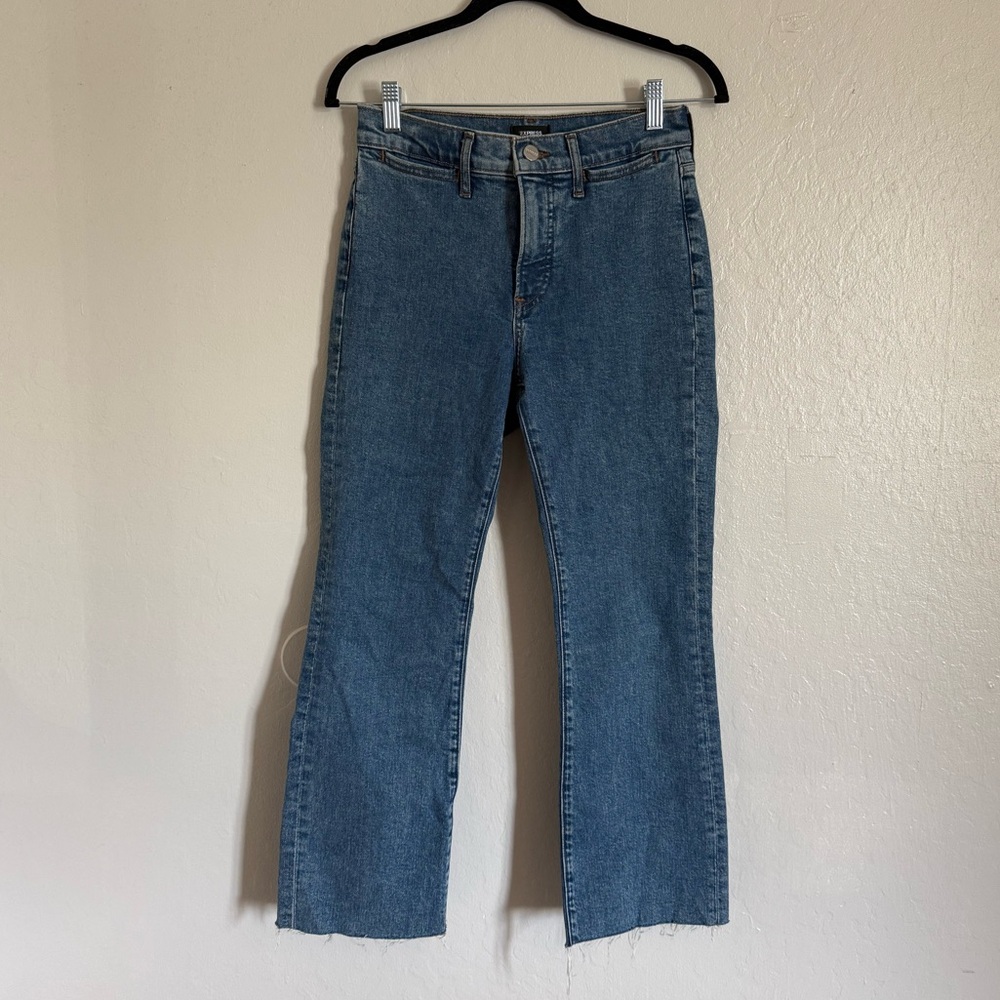Express Mid-Rise Cropped Flare Jeans